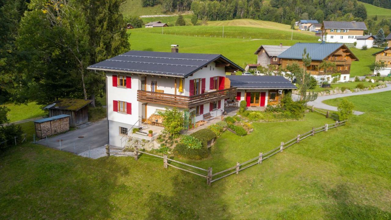 Ferienwohnung Haus Kipfen Sibratsgfäll Exterior foto